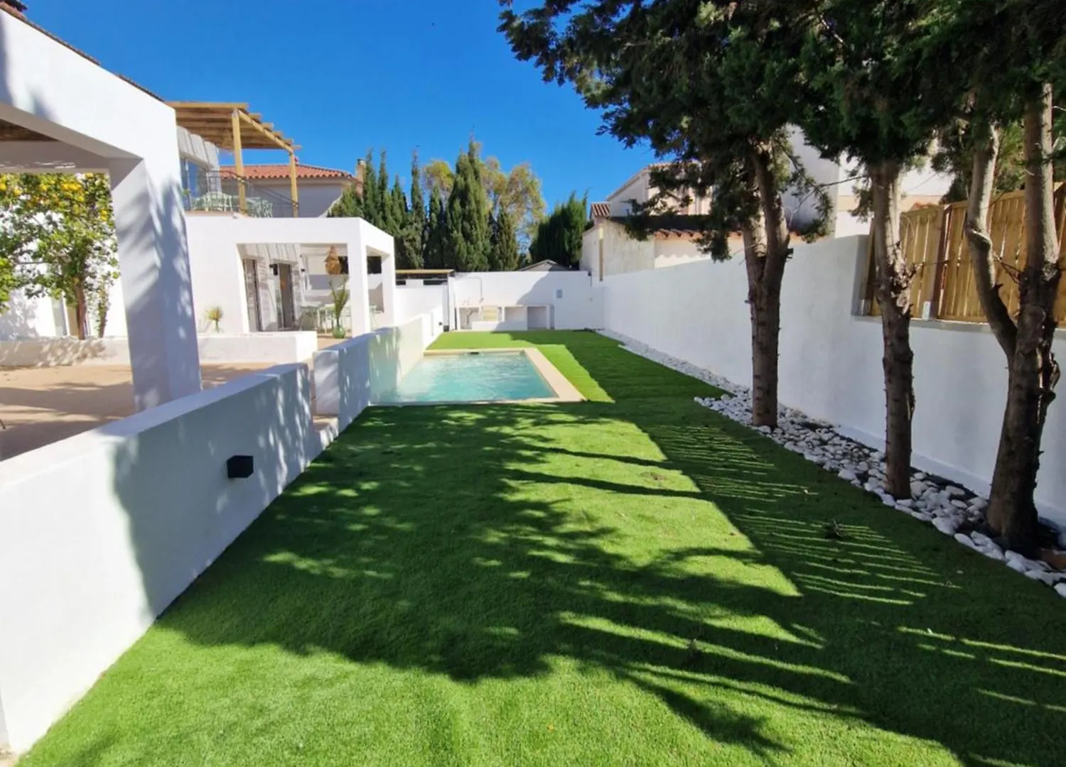 Estudio En Planta Baja, Con Piscina Comunitaria Empuriabrava Apartment
