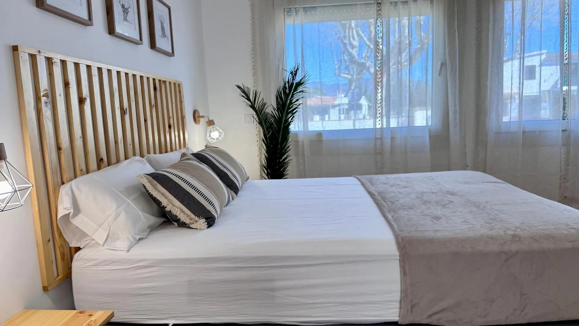 Estudio En Planta Baja, Con Piscina Comunitaria Empuriabrava Španělsko