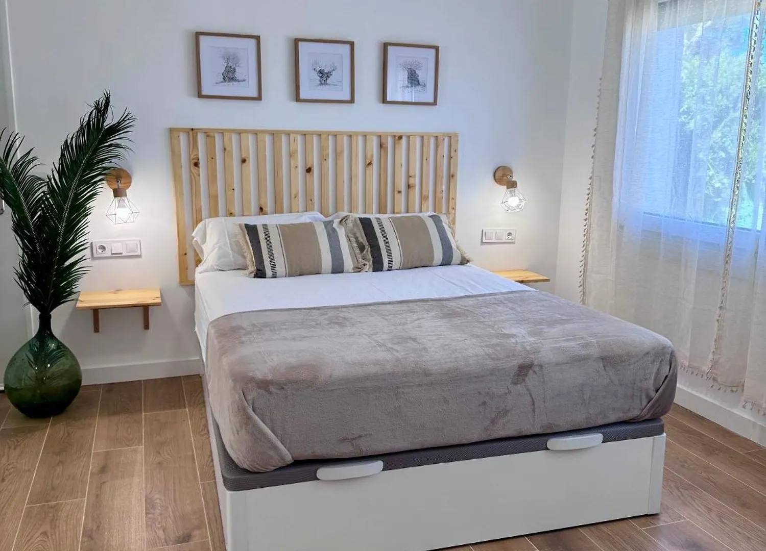 Apartmán Estudio En Planta Baja, Con Piscina Comunitaria Empuriabrava